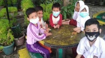 "Lumpuhnya" Dunia Pendidikan Riau Gara-gara Covid-19