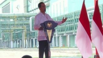 Presiden Jokowi dan Para Menteri Jalan Tes Virus Corona