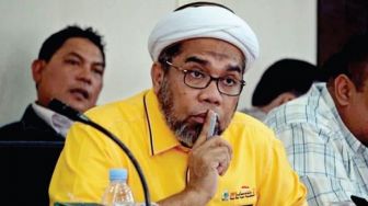 Geng Rizieq Cs Hari Ini Demo Tuntut Jokowi Lengser, Ali Ngabalin: Ganti Dong Judulnya Masak Itu Melulu?