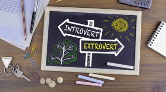 Perbedaan Introvert, Ekstrovert dan Ambivert