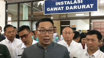 TOK! Ridwan Kamil Teken Aturan PSBB Jawa Barat, Boleh Boncengan di Motor