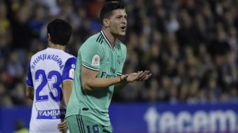 Abaikan Instruksi Isolasi Mandiri, Striker Real Madrid Dikecam PM Serbia