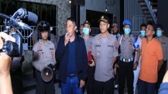 Selama Ada Wabah Corona, ABG Nongkrong di Kafe Siap-siap Diusir Polisi