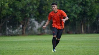 Geger Kasus KDRT, Tagar Alfath Fathier Out dari Persija Viral di Medsos