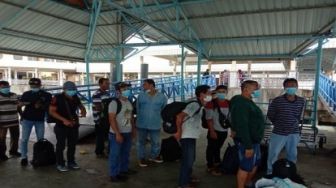 Dinas Kesehatan Bengkalis Karantina 81 WNI Dari Malaysia