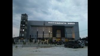 Cegah Corona, Masjid Raudhatul Jannah Imbau Jemaah Shalat di Rumah