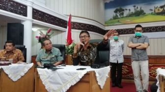 Sumbar Tanggap Darurat Corona, Gubernur: Tutup Penerbangan Luar Negeri