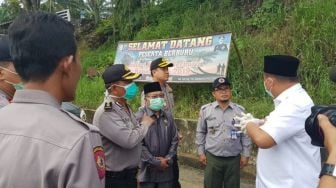 Darurat Corona, Masjid di Jalan Lintas Sumatera Dharmasraya Ditutup