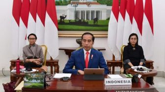 Ancaman PHK saat Covid, Jokowi: Saya Minta Pengusaha Pertahankan Pekerjanya