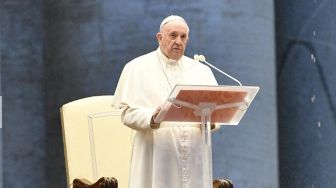Buntut Kasus Pelecehan Ratusan Anak di Gereja Prancis, Paus Mengaku Malu