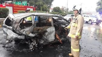 Sopir Avanza Tewas di Tol Slipi, Gara-gara 2 Mobil Mewah Kebut-kebutan