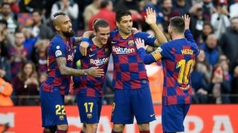 Keuangan Klub Guncang, Barca Siap Tumbalkan Vidal, Coutinho dan Griezmann