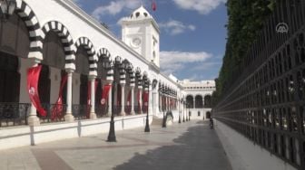 Wabah Covid-19, Medina of Tunis Sepi bak Kota Hantu