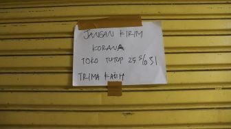 Pertokoan di Pasar Jatinegara Tutup