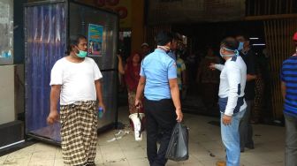 Satu Pedagang Positif Corona, Pasar Kapasan Surabaya Sementara Ditutup