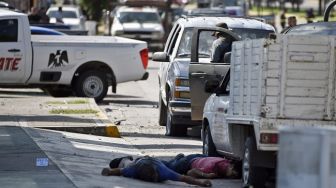 Bak Film Aksi, Baku Tembak Antar Geng Narkoba Tewaskan 19 Orang di Meksiko