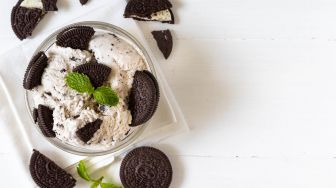 Krenyes dan Dingin, Resep Puding Oreo untuk Takjil saat Berbuka Puasa