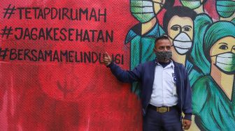 Dukungan untuk Perjuangan Tim Medis yang Melawan Corona Lewat Mural