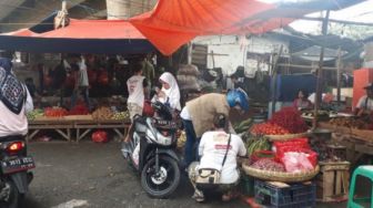 Zona Merah Virus Corona, 6 Pasar di Depok Layani Belanja Online