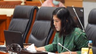 Komisi I Minta Arus Masuk-Keluar Indonesia Diperketat