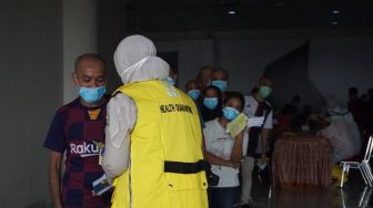 Takut Bawa Corona, 500 TKI Malaysia Diisolasi di Medan