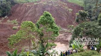 Blok Lebak Nangka TNGHS di Cisolok Longsor, Timbun Sawah dan Pertanian