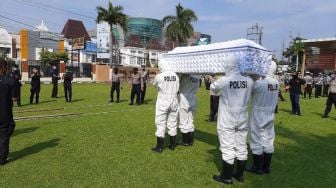 Pemakaman Jenazah Pasien Positif Covid-19 di Padang Terlantar 10 Jam