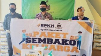 Jelang Ramadan, BPKH Bagikan Ribuan Paket Sembako pada yang Membutuhkan