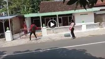 Viral Video Ayah Usir Anak yang Mudik saat Corona: Dibilangin kok Ngenyel