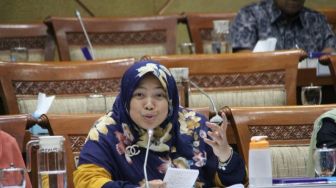 Pemerintah Diminta Tingkatkan Tes PCR untuk Putus Rantai Covid-19