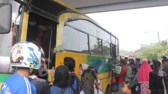 Jeritan Perusahaan Otobus di Lebak Usai Jokowi Umumkan Larangan Mudik