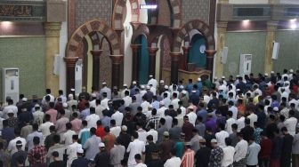Ramadan 2021, Masjid At-Tin Persingkat Sholat Tarawih Jadi 11 Rakaat
