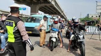 Pembatasan Sosial Warga Tampan Ditargetkan Mulai Pekan Depan