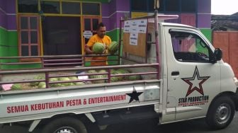 Ada Corona, Pengusaha Sound System di Kulonprogo Banting Stir Jual Semangka