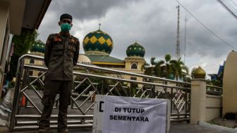 Pengurus 20 Masjid Nekat Gelar Tarawih Berjamaah, Wali Kota Pekanbaru Geram