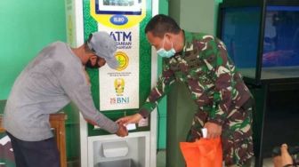 Menteri Pertaniaan  Pantau Distribusi Beras ATM Pertanian Sikomandan