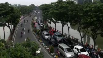 Senin Hari Ini Jawa Timur Putuskan Perpanjangan PSBB Surabaya Raya
