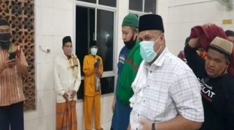 Inhu Zona Hijau, Bupati Yopi Shalat Tarawih Safari