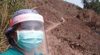 Kisah Heroik Dokter Thailand, Daki Bukit dan Seberangi Sungai Obati Pasien