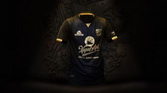 Punya Desain Mewah, Persebaya Surabaya Rilis Jersey Edisi Spesial