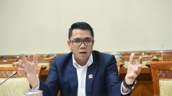 DPR : KPK Harus Mampu Jaga Pemerintahan yang Sah