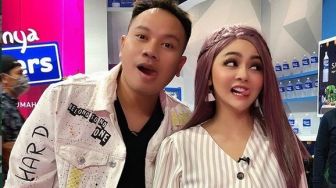 Dekat dengan Vicky Prasetyo, Jenita Janet Takut Kena Perangkap