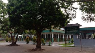 Nasi Bubur, Tradisi Buka Bersama di Masjid Peninggalan Murid Sunan Kalijaga