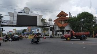 Hari Pertama PSBB di Kabupaten Gowa, Jalanan Utama Tetap Ramai Pengendara