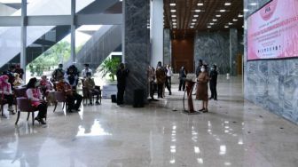 Puan Maharani Apresiasi Baksos Persaudaraan Istri Anggota DPR