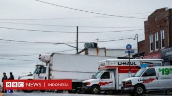 Puluhan Jenazah dengan Bau Menyengat Ditemukan di Truk Mayat di New York