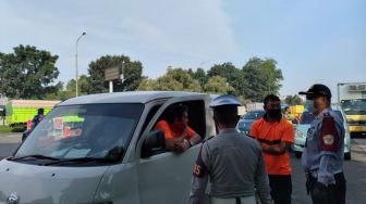 Polisi Sebut Ratusan Travel Gelap Nekat Selundupkan Pemudik via Jalur Tikus