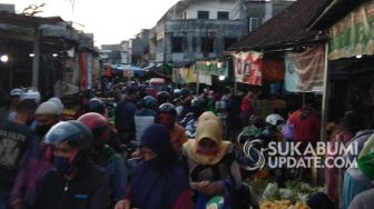 Ragam Komentar Warga Pasar di Hari Pertama PSBB Kota Sukabumi
