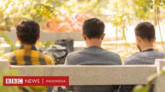 Studi: Laki-Laki Muda Lebih Cenderung Langgar Kebijakan Lockdown atau PSBB