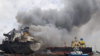 Lima ABK WNI Dilaporkan Selamat Dari Kecelakaan Kapal Tanker Meledak Di Hong Kong